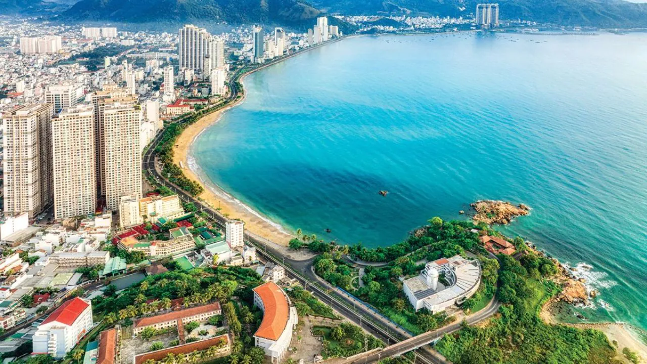 Thuê Xe Đi Khánh Hoà Từ TPHCM: An toàn Du lịch biển Nha Trang